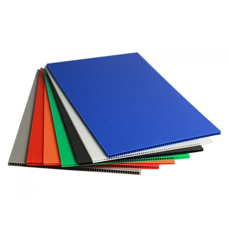 Ποια είναι η διαφορά μεταξύ του PVC Hollow Board και του PVC Foam Board;